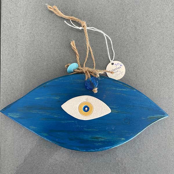 Blue eye - 24 cm x 12 cm - 30 € Blue eye - 24 cm x 12 cm - 30 €